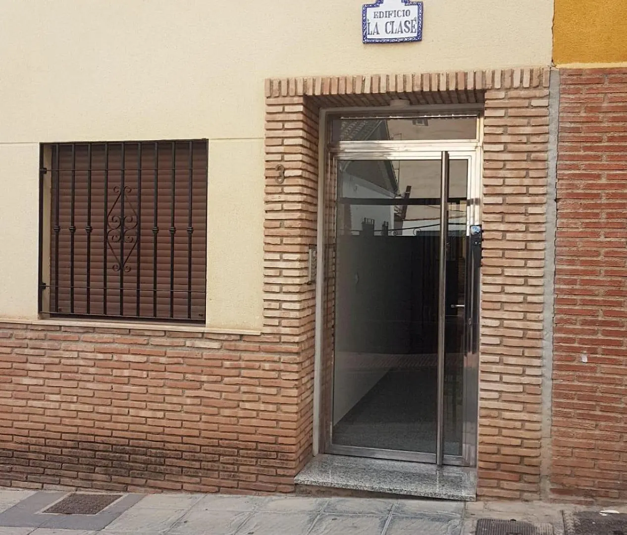 Apartamento Turistico La Clase La Zubia